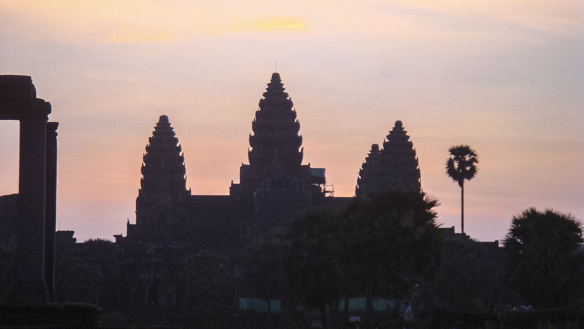 photo tips of shooting silhouettes in Cambodia