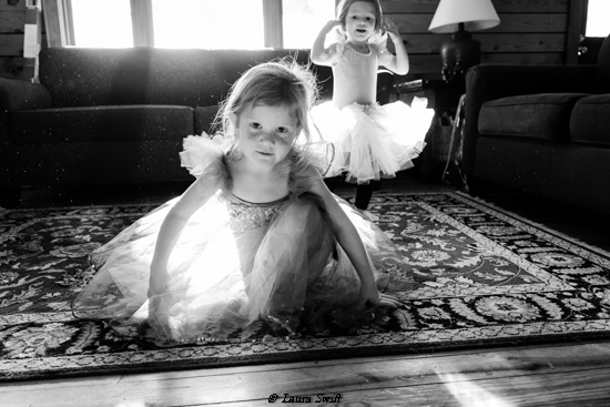 Grammie Photographs Little Ballerinas, laura swift photography