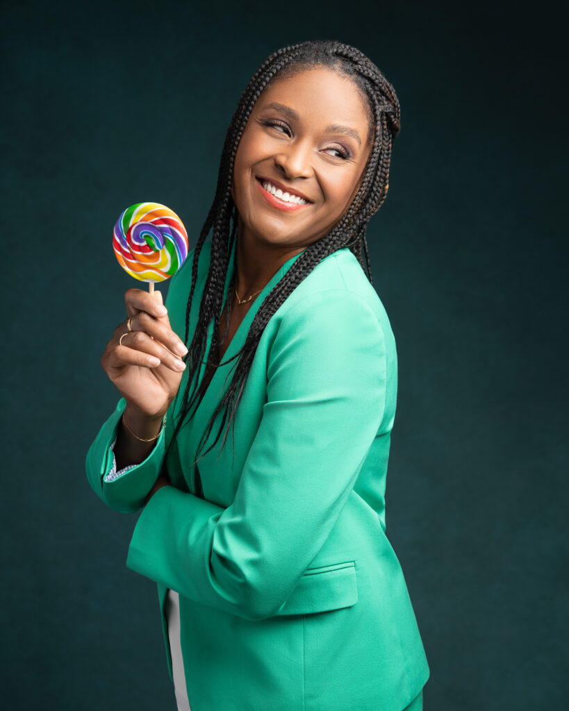 BRANDING PHOTO SHOOT: DENTIST WITH A SWEET TOOTH, Camelia Cooper, by Me Ra Koh, Sony Artisan